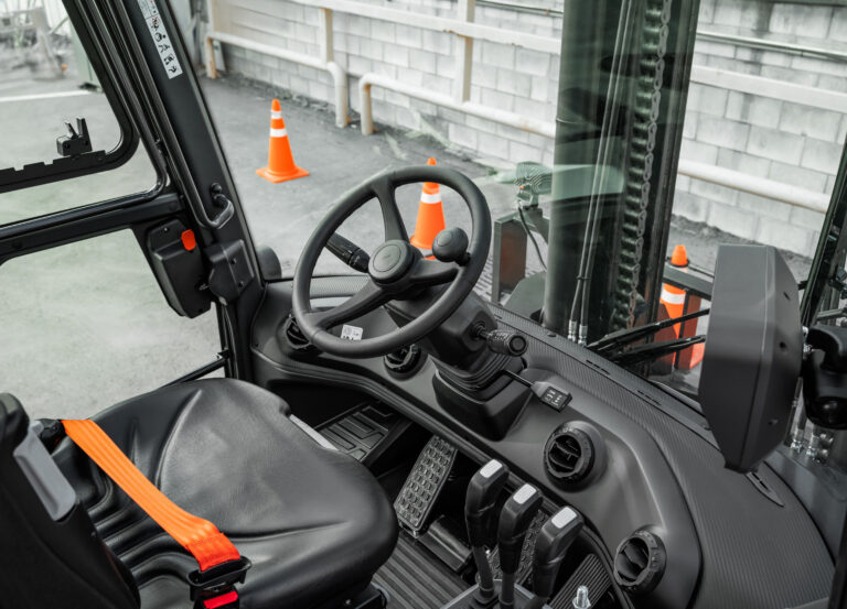 231012_Forklifts_D90S-9_012