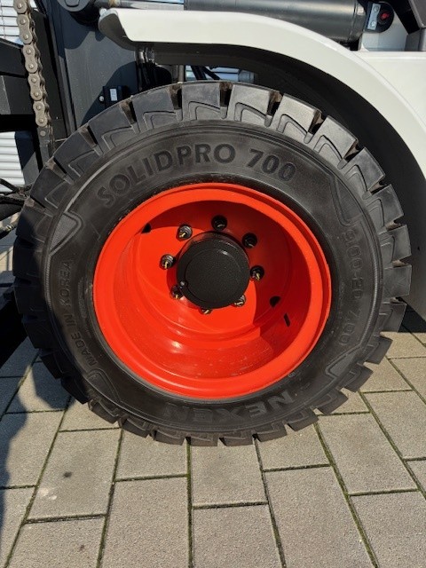 45459_D90S-9DEMO-17