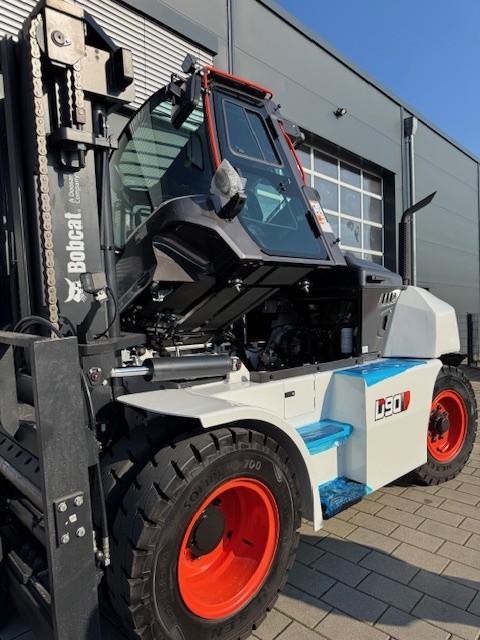 45459_D90S-9DEMO-8